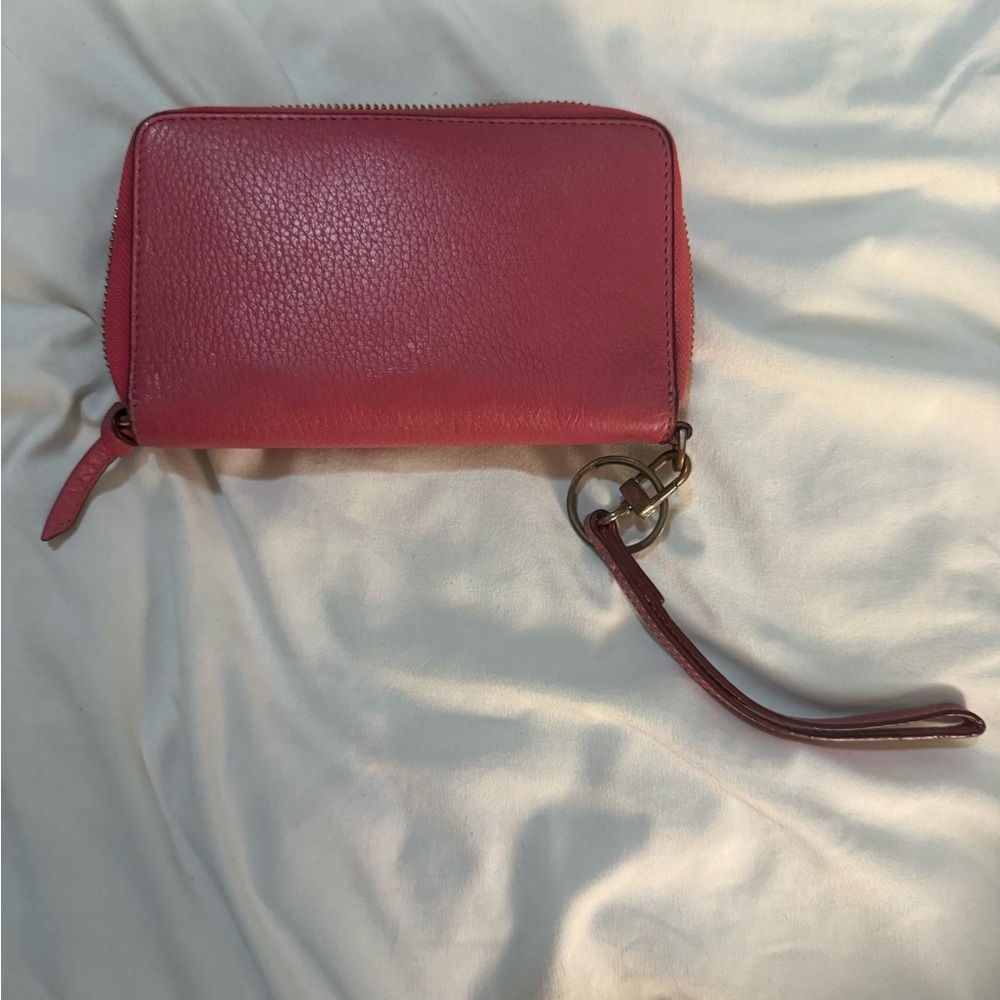 Tory Burch ‘Harper’ Continental Leather Wristlet - Picture 3 of 3